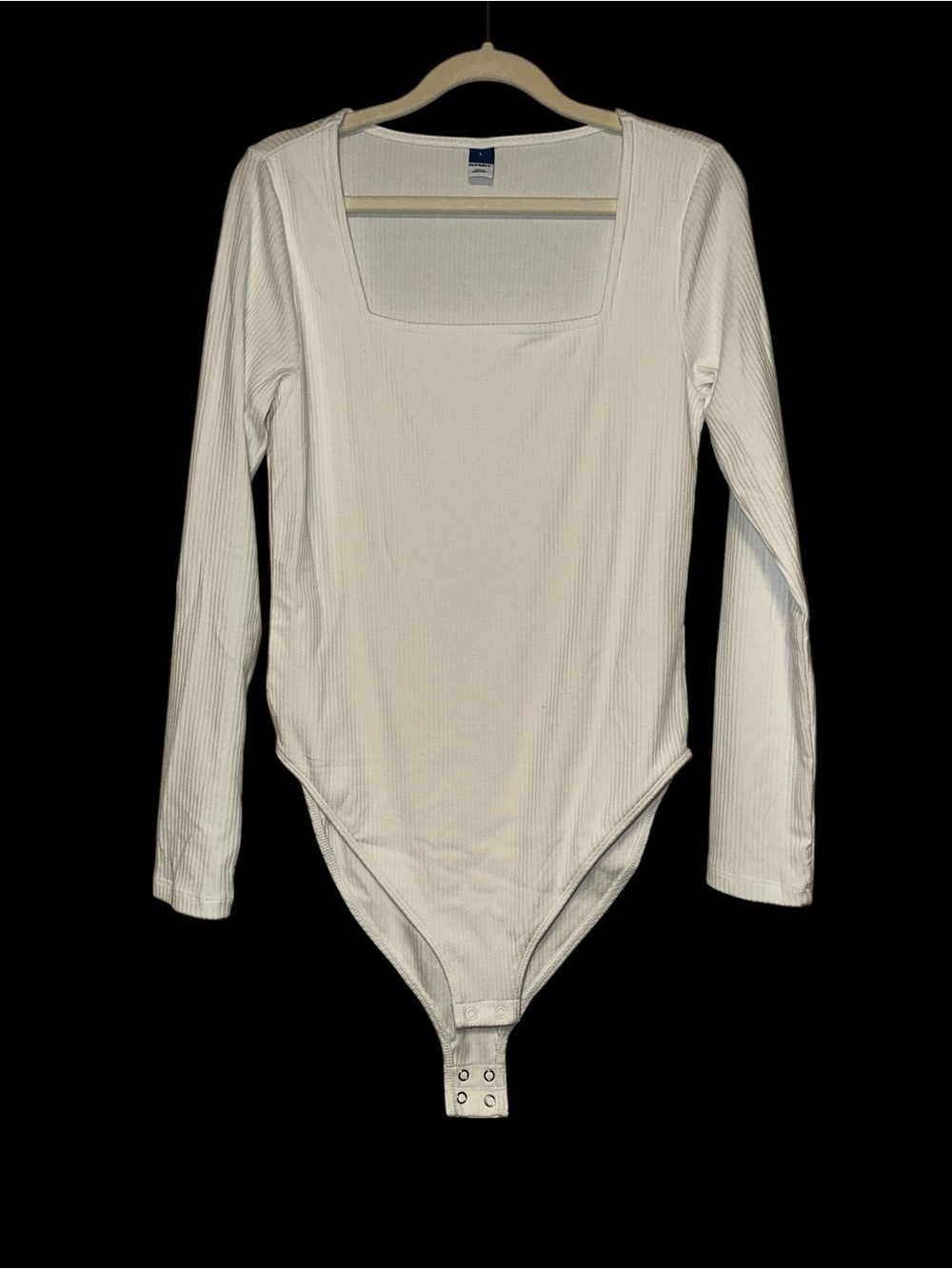Old‎ Navy White Long Sleeved Ribbed Square Neck Snap Bodysuit Size L